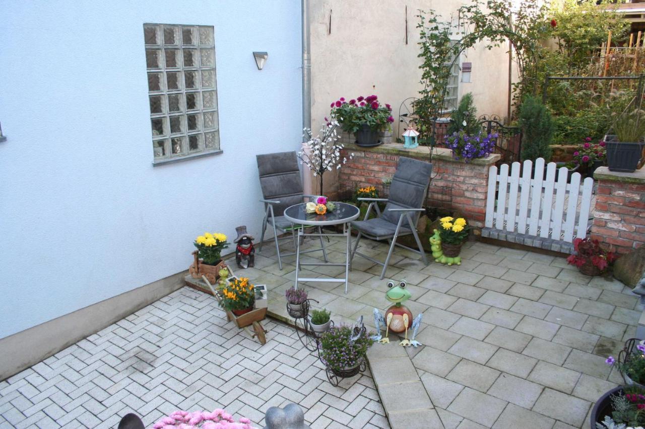 Ferienwohnung Spatzennest In Edesheim Exterior photo