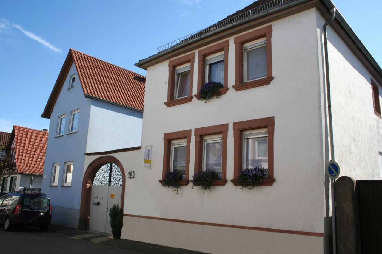 Ferienwohnung Spatzennest In Edesheim Exterior photo